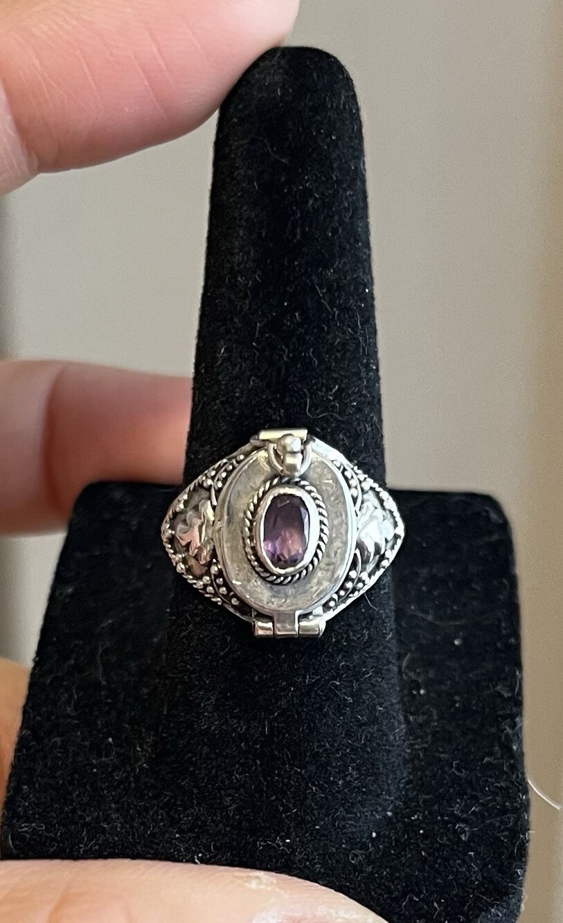 Vintage sterling silver and amethyst pill box ring. Marked and tested